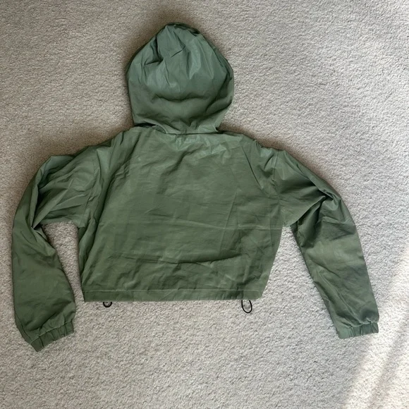 Forever 21 Drawstring Jacket cropped - Picture 3 of 6